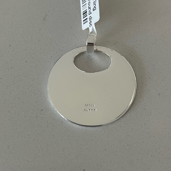 Sterling silver 925 disc pendant New with tag. - Picture 4 of 7